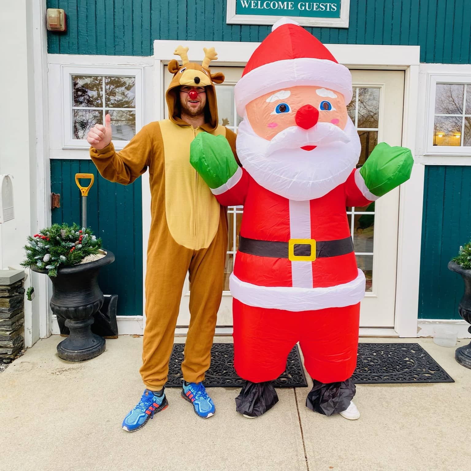 Celebrating the Holidays Sober: A Guide for People in Recovery