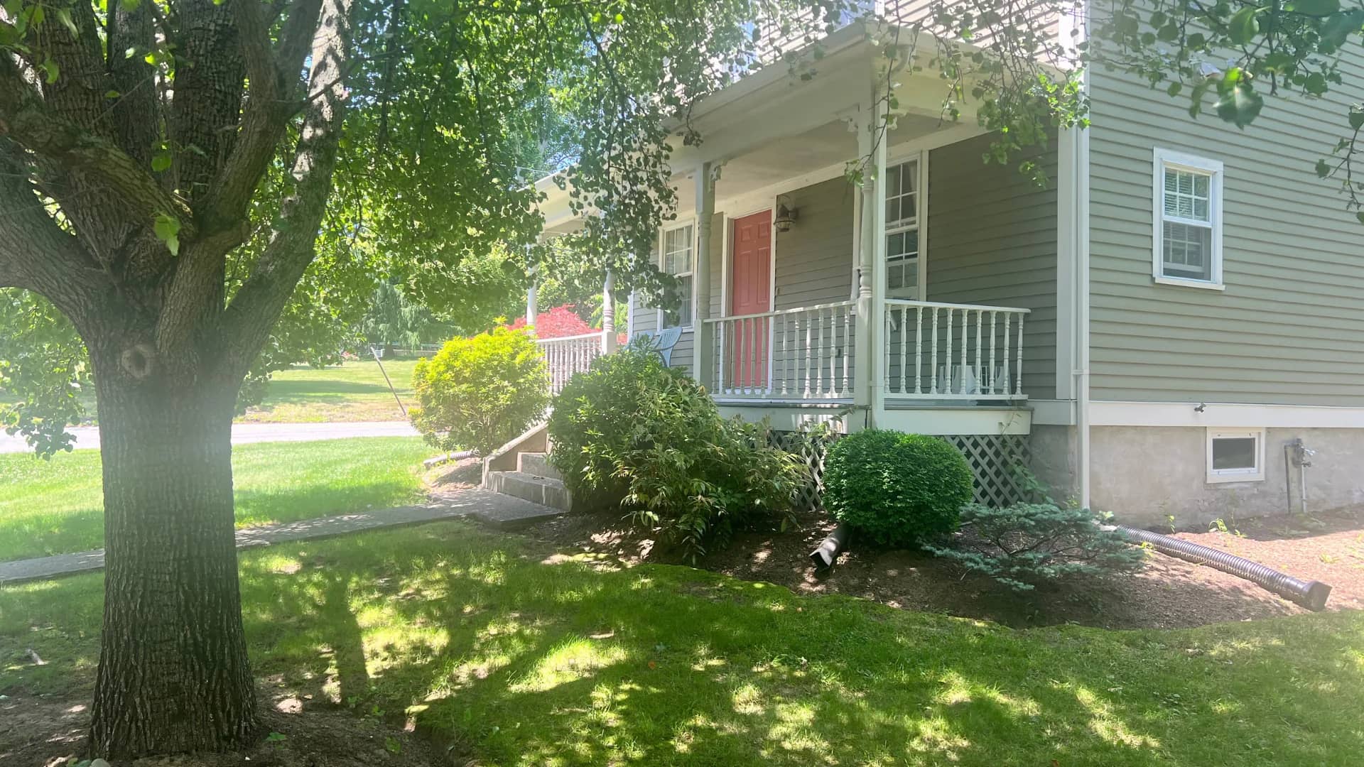Taunton Avenue photo 2